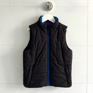 Boys Puffer Vest in black